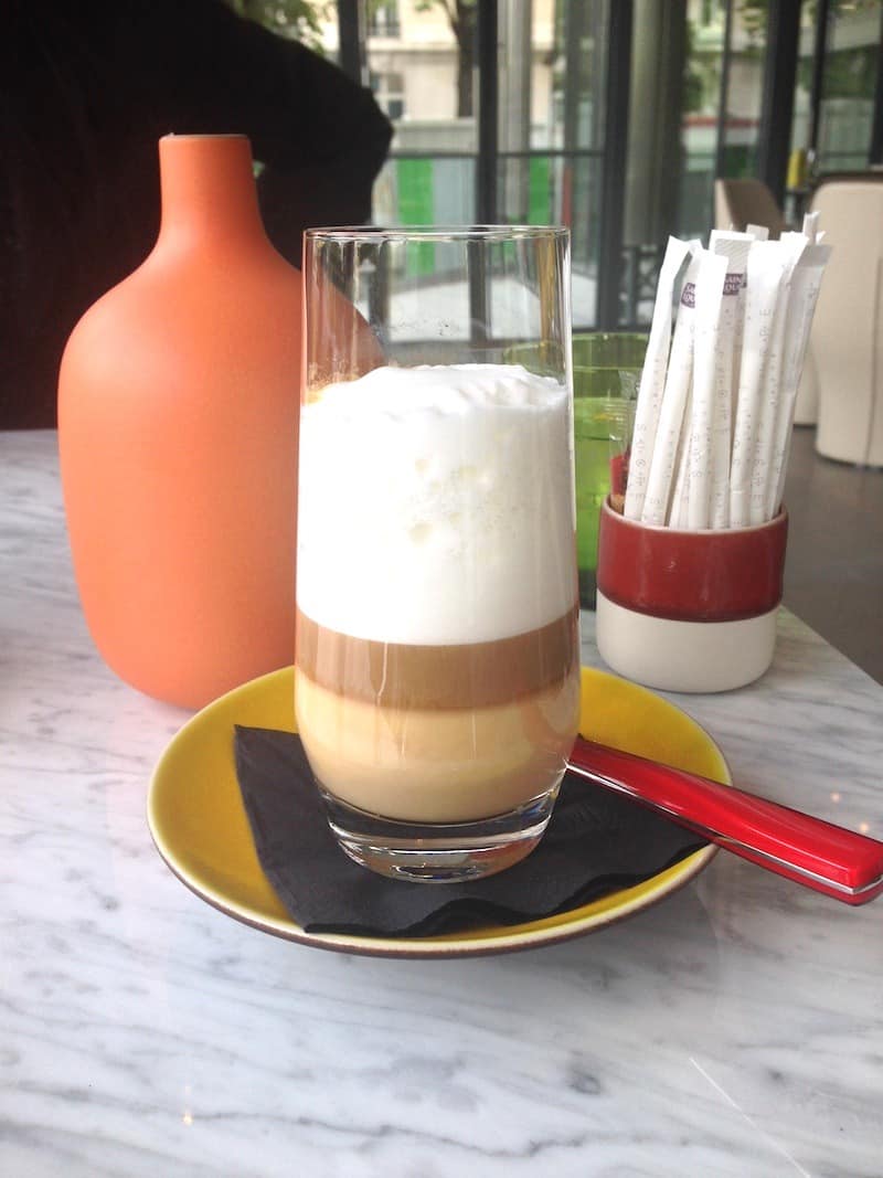 frame-brasserie-latte-restaurant-paris-15