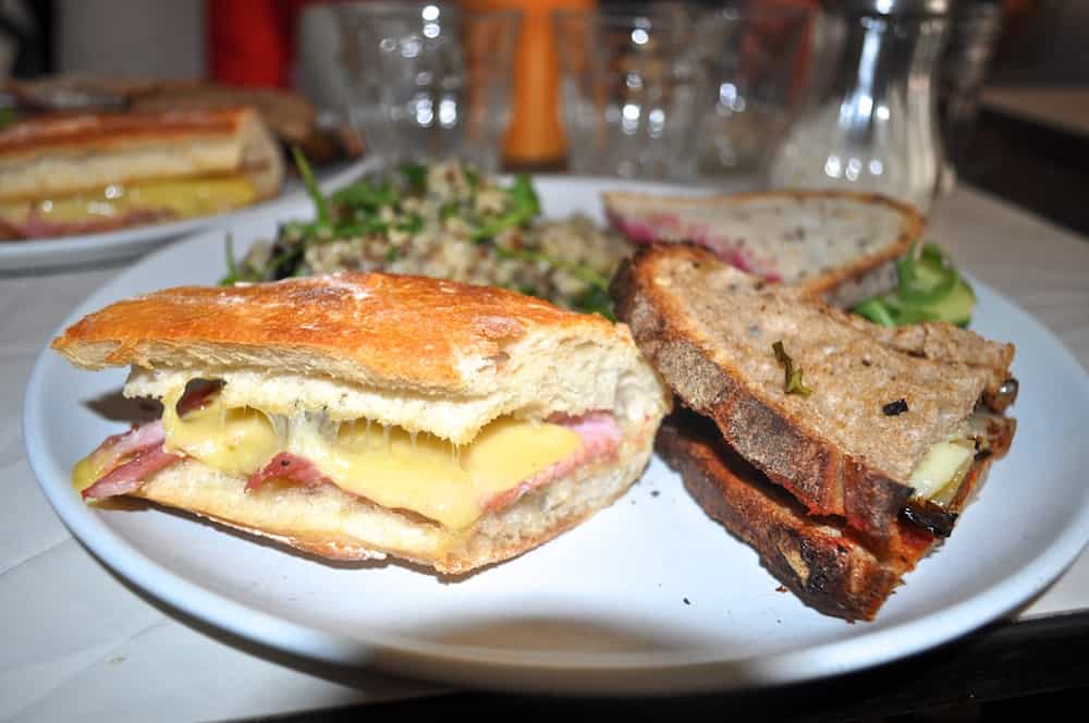 marlette-cafe-rue-des-martyrs-sandwichs