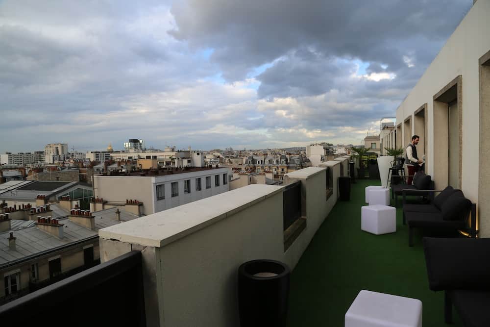 lounge-bar-view-rooftop-paris15-novotel-cocktail-bar
