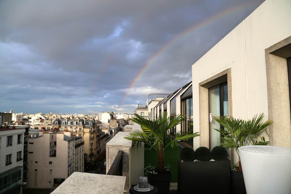 vaugirard-lounge-bar-view-rooftop-paris15-novotel