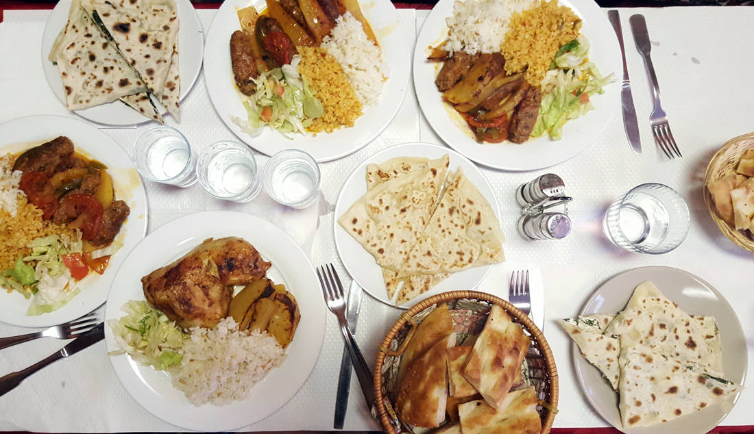 http://parisianavores.paris/wp-content/uploads/2016/01/restaurant-kurde-avesta-paris10.jpg