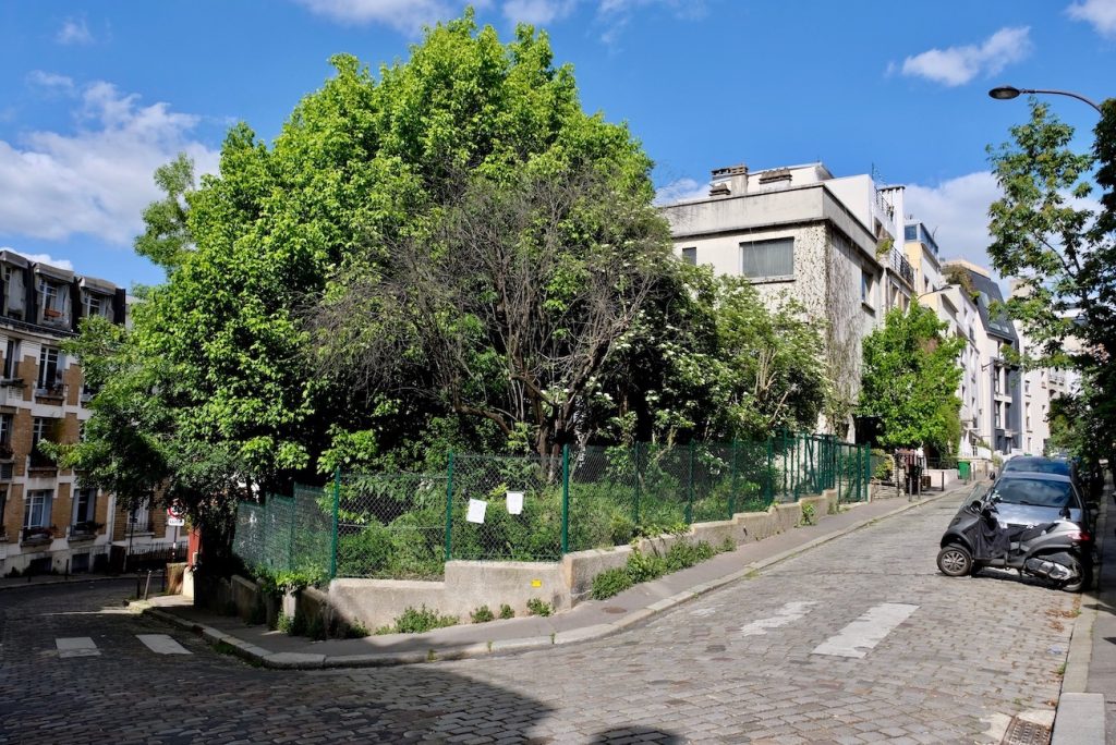 butte-bergeyre-promenade-paris