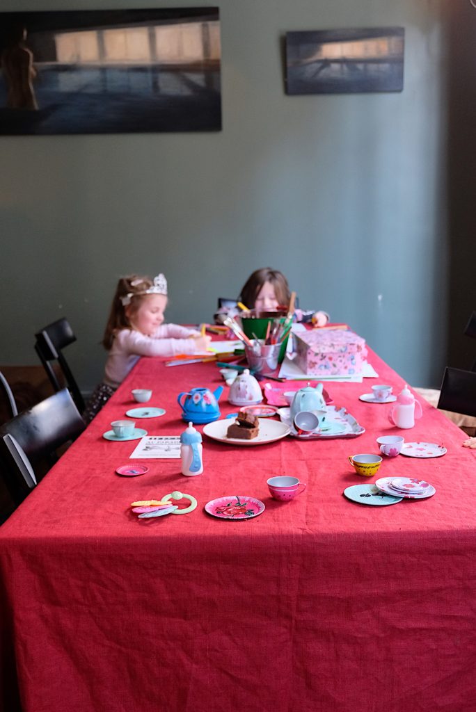 restaurant-bistrot-paris-vins-des-pyrenees-kids-friendly