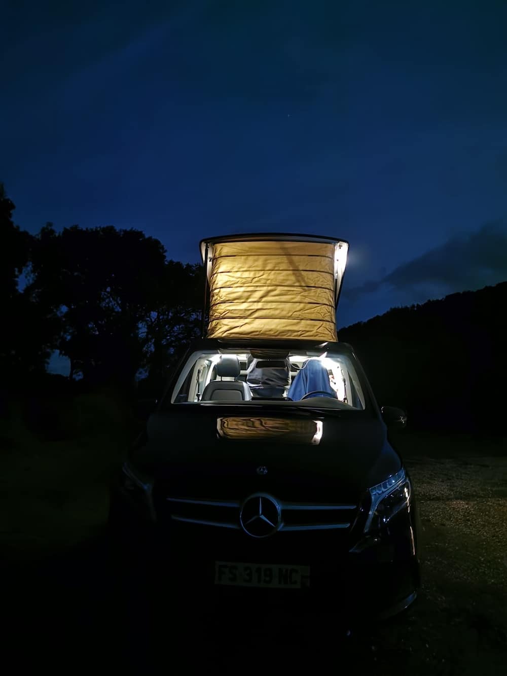 camping-car-van-voyage-famille-enfant