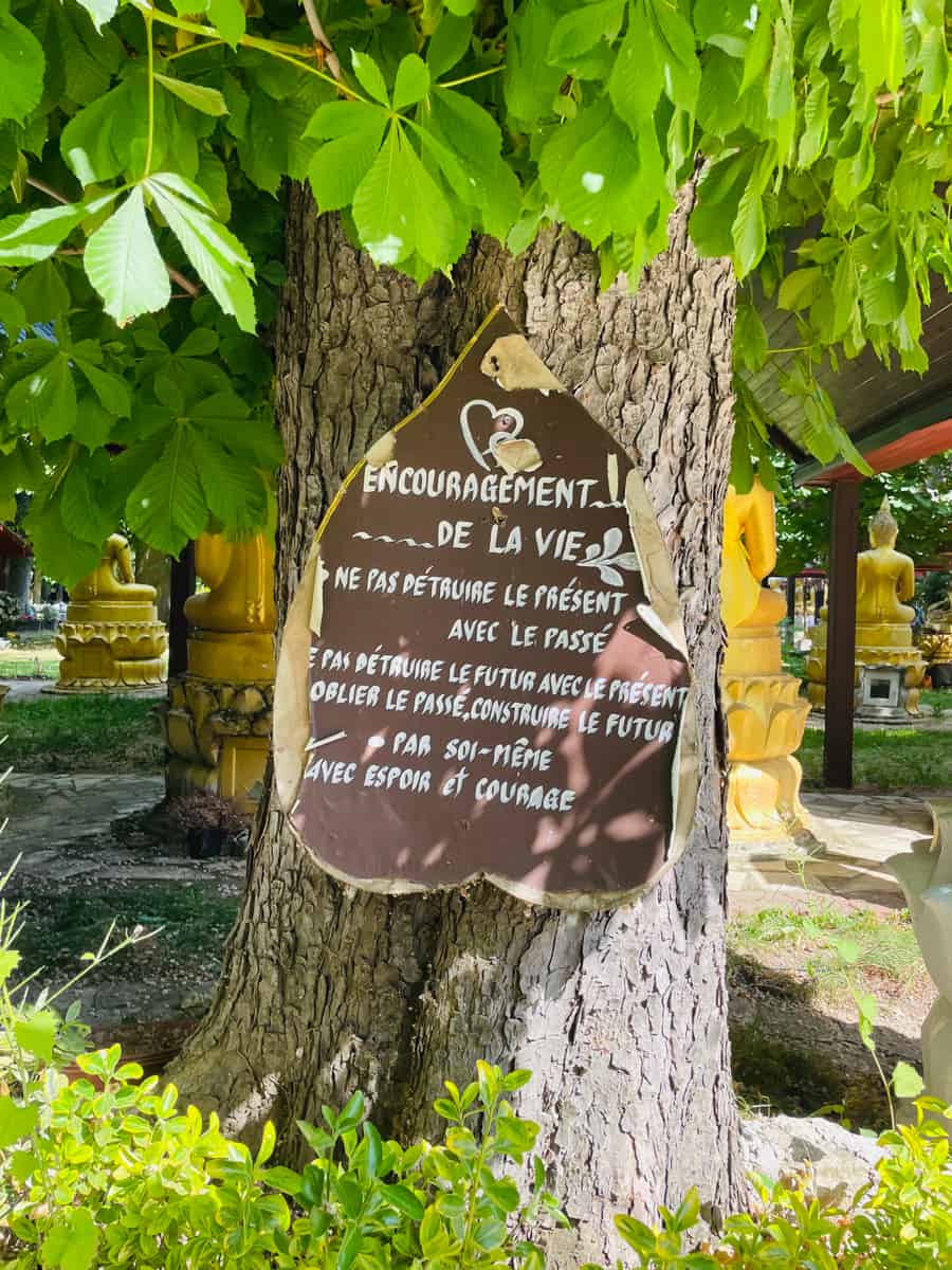 Wat-Thammapathip-the-chateau-moissy-cramayel-autour-paris-12